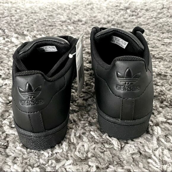 NIB Adidas Originals Kids Superstar-Foundation Sneakers - Picture 4 of 7